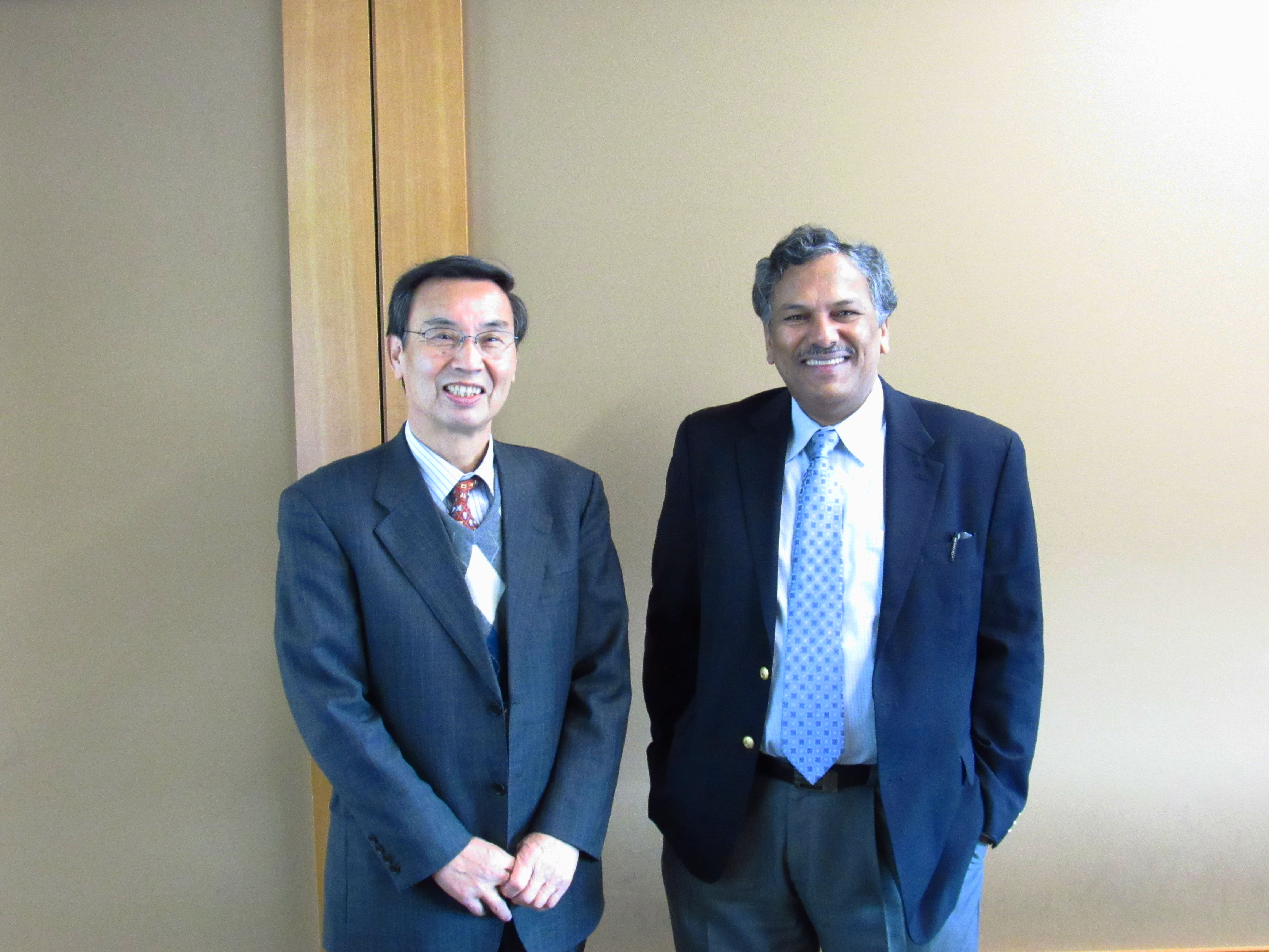 Dr. Yoshio Bando poses with Professor Vinayak Dravid, Director of NUANCE.