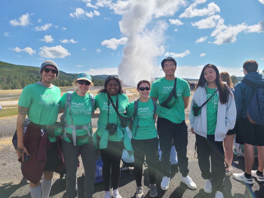 REU group pic at Yellowstone Nt. Pk