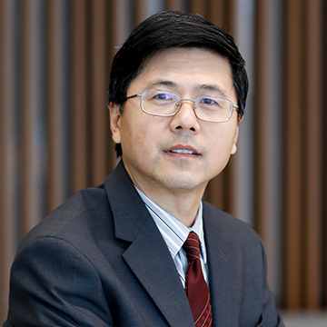 Dr. Xinqi Chen